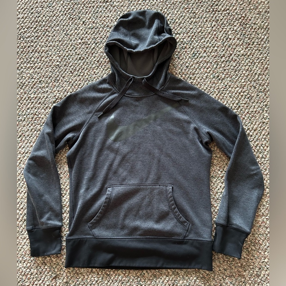 NIKE women’s hoodie, size medium